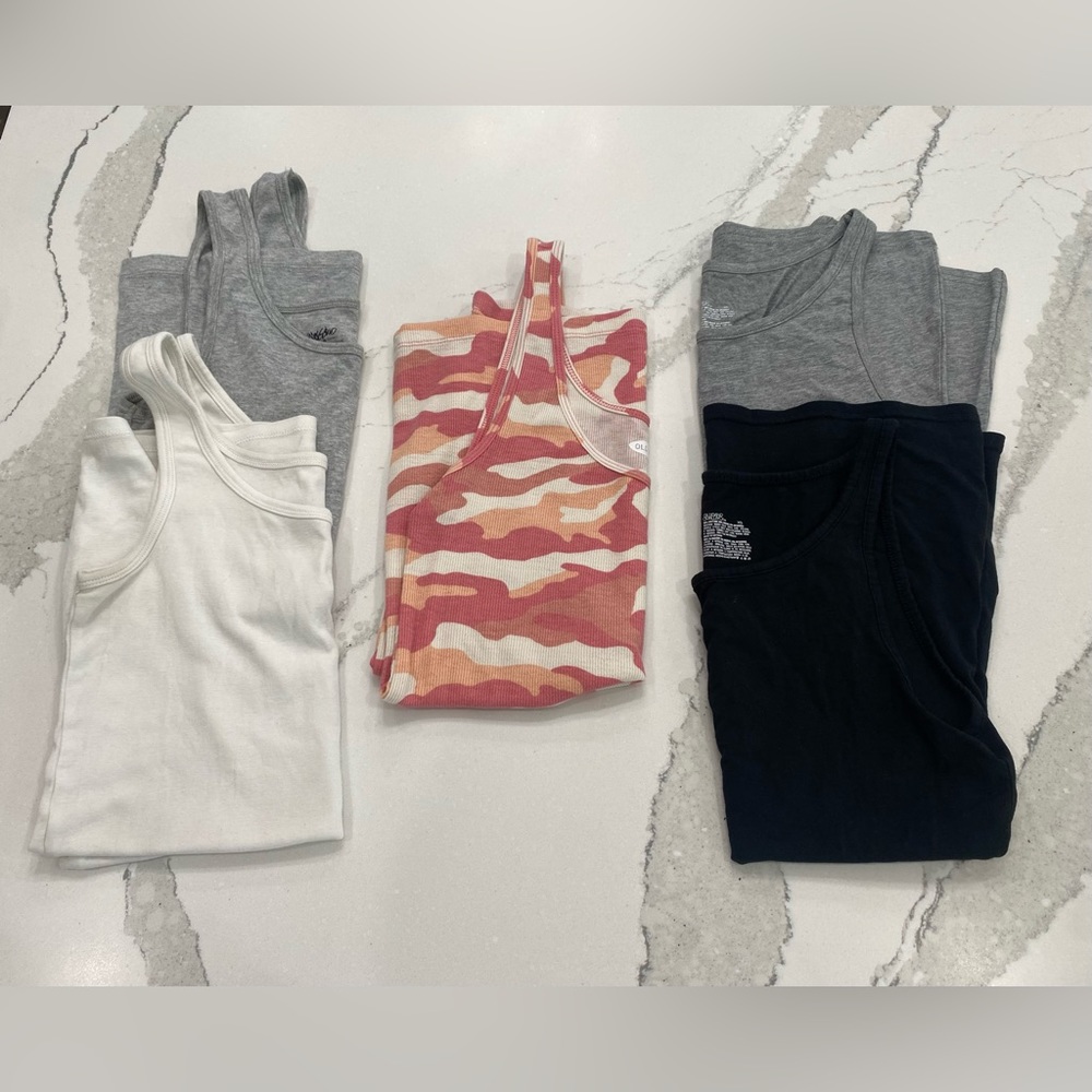 Lot of 5 tank tops